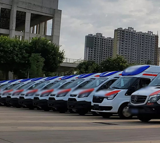 且末县服务车队展示